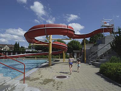 Schwimmbad